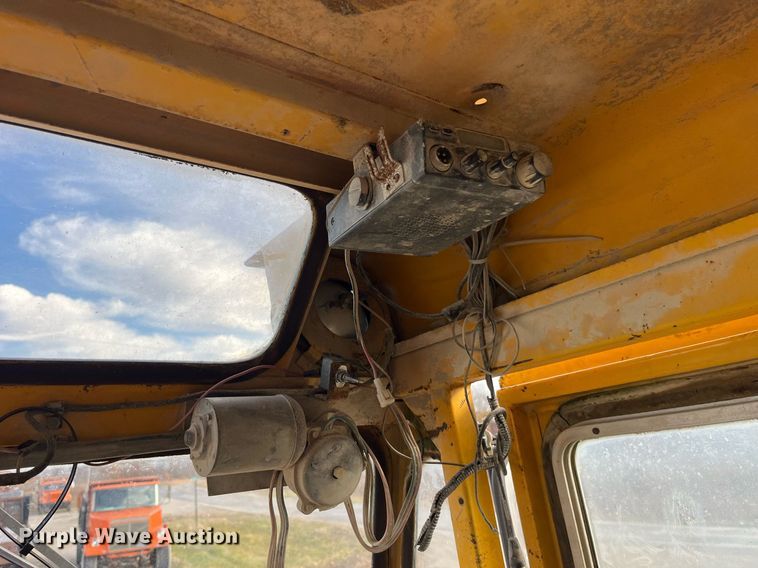 image for item DP2165 1971 Clark 175GM4A  wheel loader