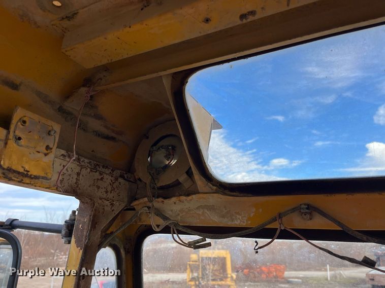 image for item DP2165 1971 Clark 175GM4A  wheel loader