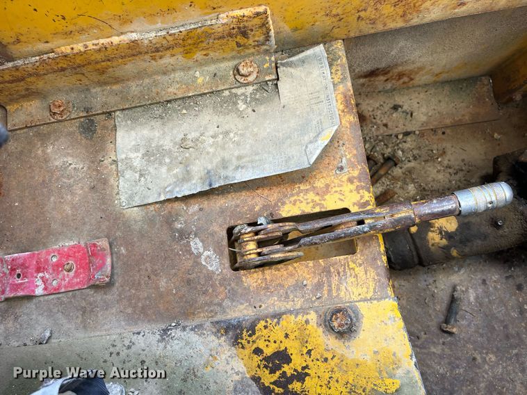 image for item DP2165 1971 Clark 175GM4A  wheel loader