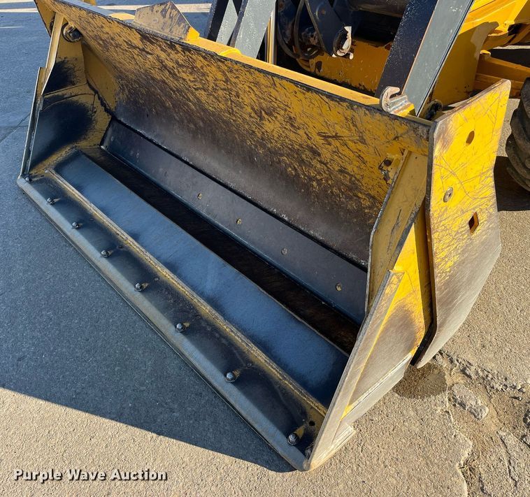 image for item DP2168 2013 John Deere 310SK  backhoe