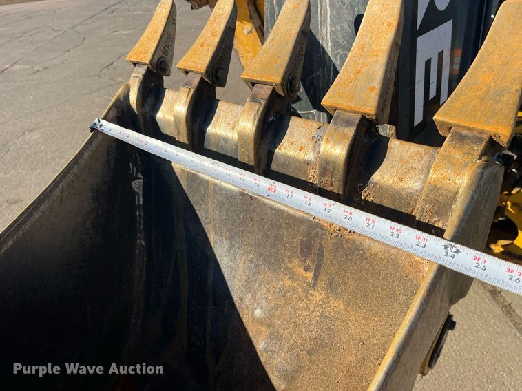 image for item DP2168 2013 John Deere 310SK  backhoe