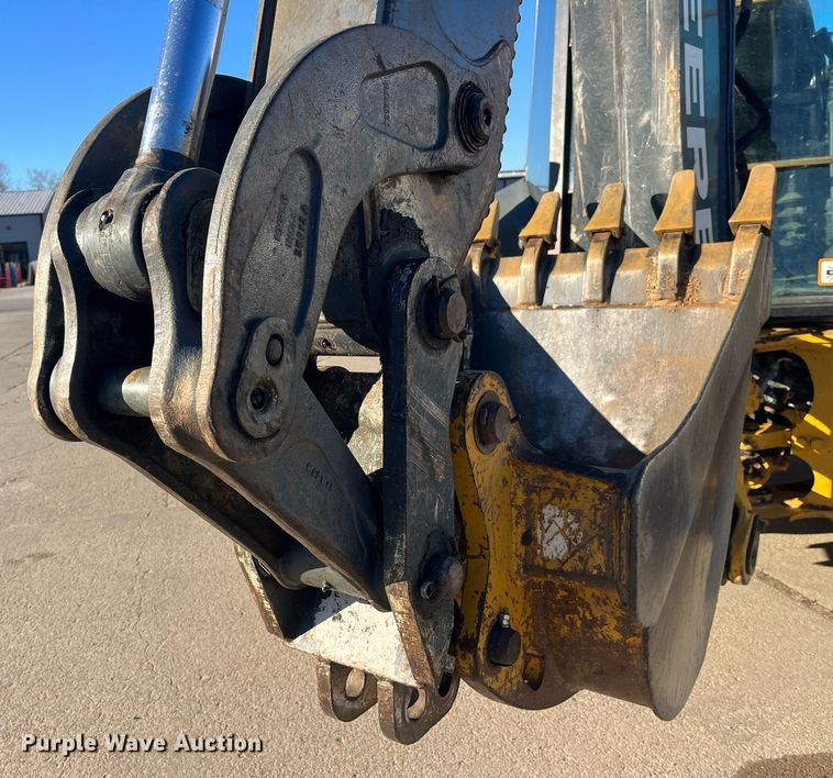 image for item DP2168 2013 John Deere 310SK  backhoe
