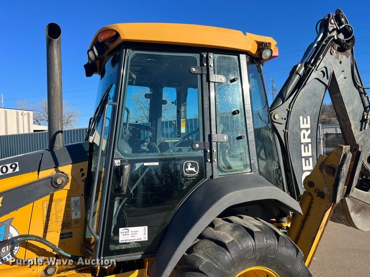 image for item DP2168 2013 John Deere 310SK  backhoe