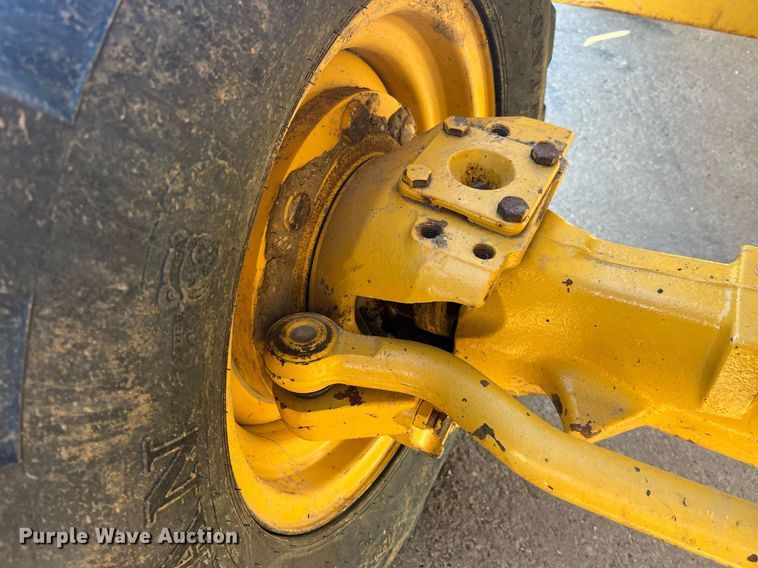 image for item DP2168 2013 John Deere 310SK  backhoe