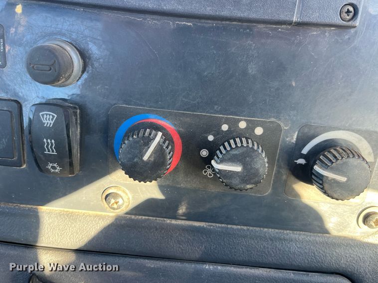 image for item DP2168 2013 John Deere 310SK  backhoe