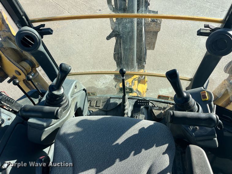 image for item DP2168 2013 John Deere 310SK  backhoe