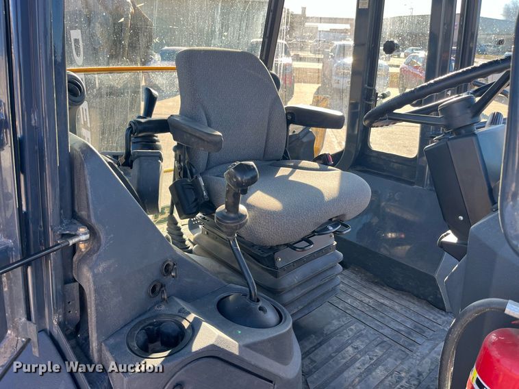 image for item DP2168 2013 John Deere 310SK  backhoe