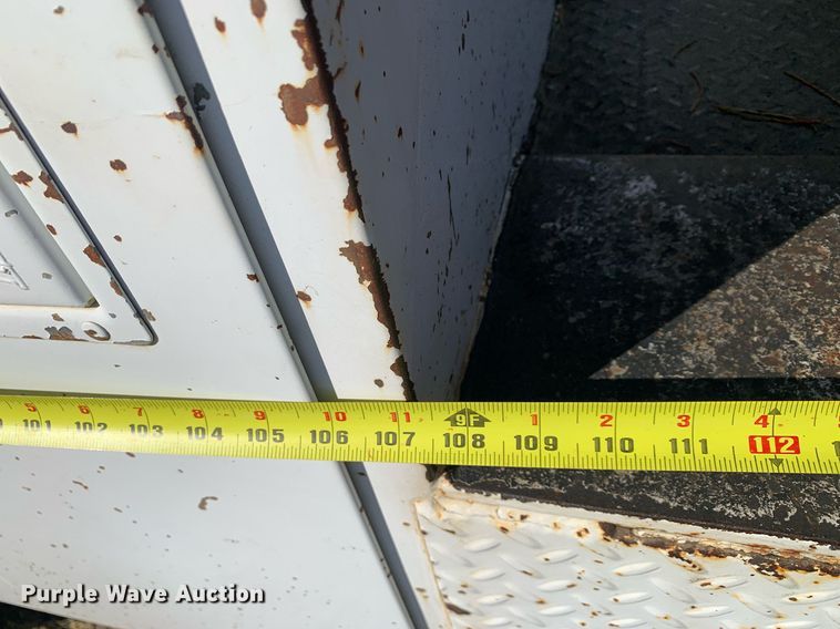 image for item DP8765 2010 Dodge Ram 5500 HD  bucket truck