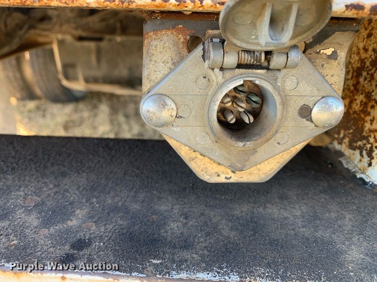 image for item DP8765 2010 Dodge Ram 5500 HD  bucket truck