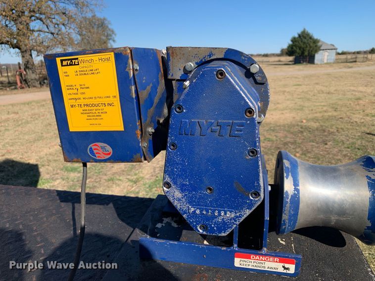 image for item DP8765 2010 Dodge Ram 5500 HD  bucket truck