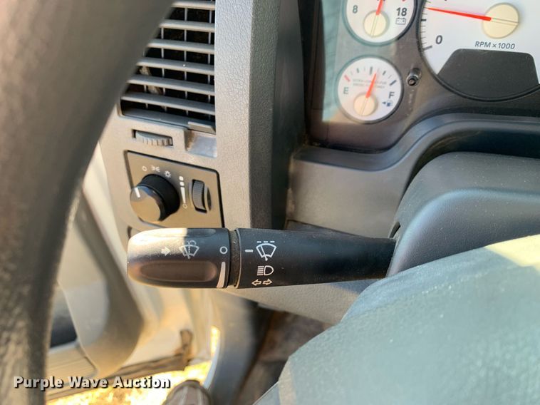 image for item DP8765 2010 Dodge Ram 5500 HD  bucket truck