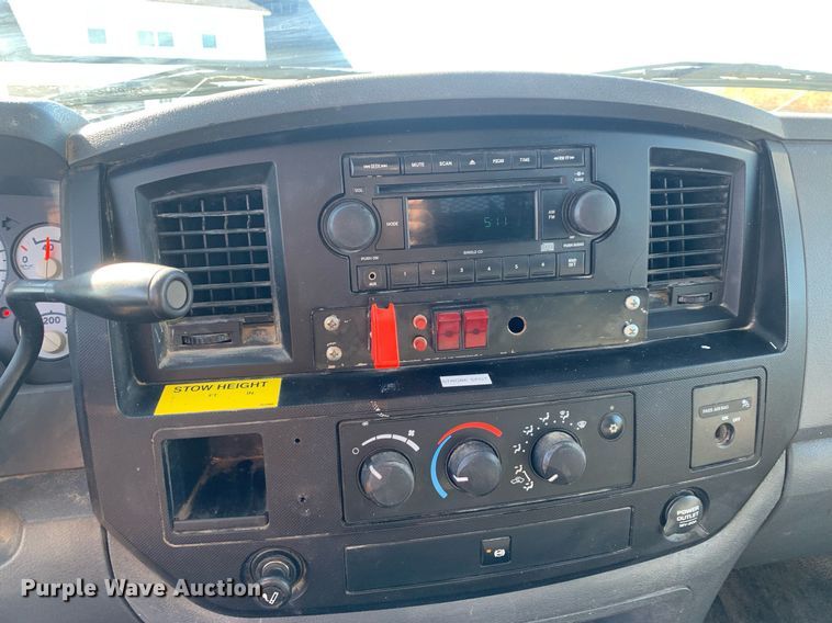 image for item DP8765 2010 Dodge Ram 5500 HD  bucket truck