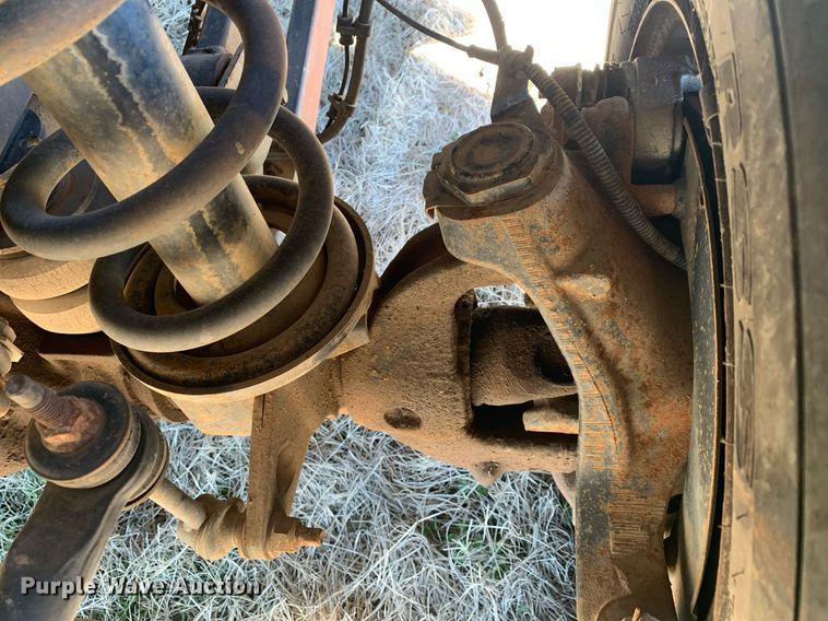 image for item DP8765 2010 Dodge Ram 5500 HD  bucket truck