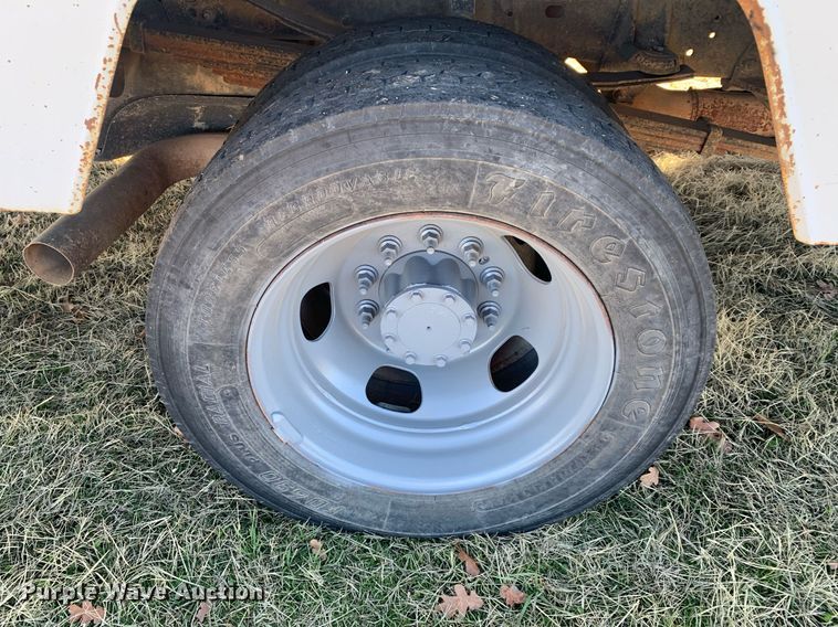 image for item DP8765 2010 Dodge Ram 5500 HD  bucket truck