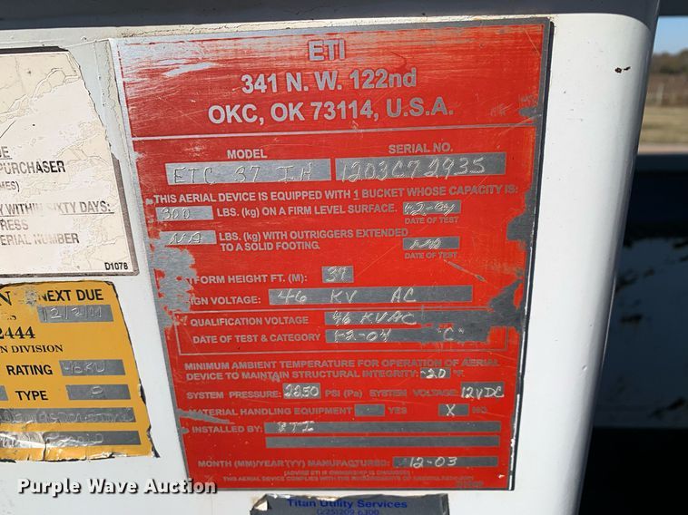 image for item DP8765 2010 Dodge Ram 5500 HD  bucket truck