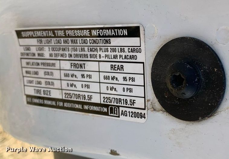 image for item DP8765 2010 Dodge Ram 5500 HD  bucket truck