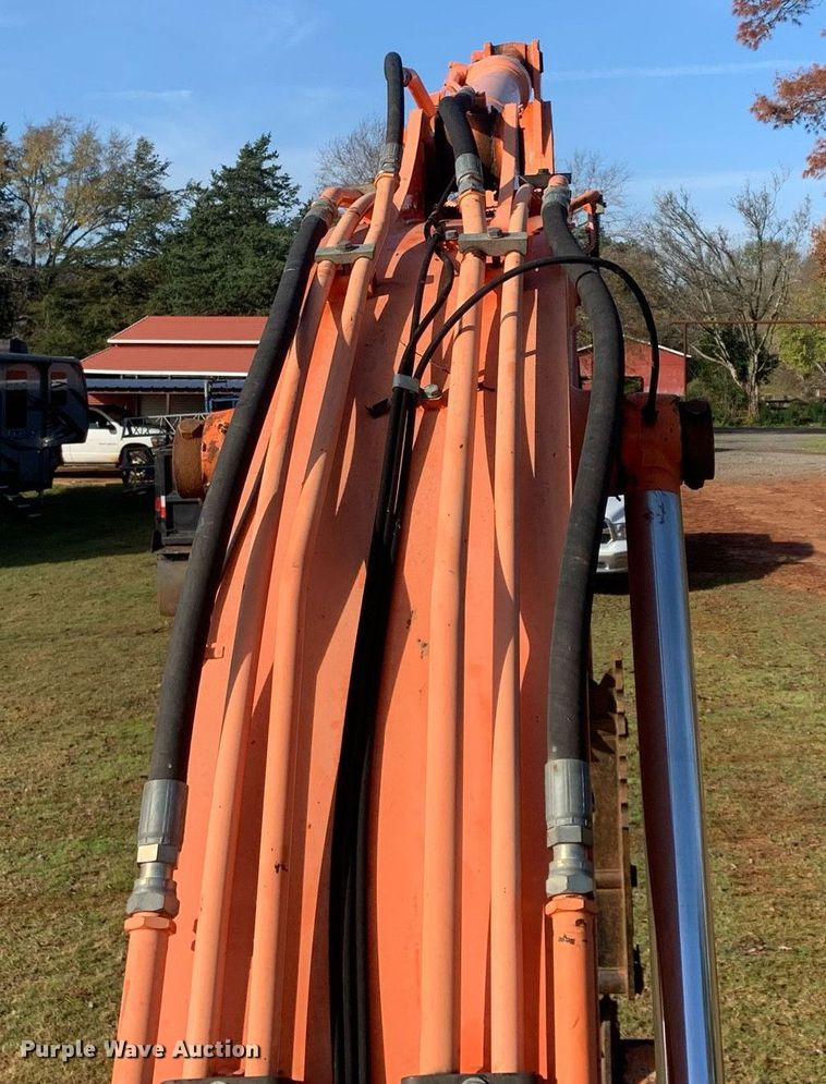 image for item DP8770 2009 Hitachi ZX200LC-3  excavator