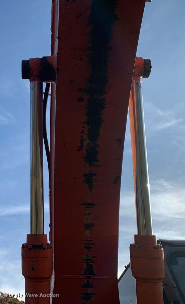 image for item DP8770 2009 Hitachi ZX200LC-3  excavator