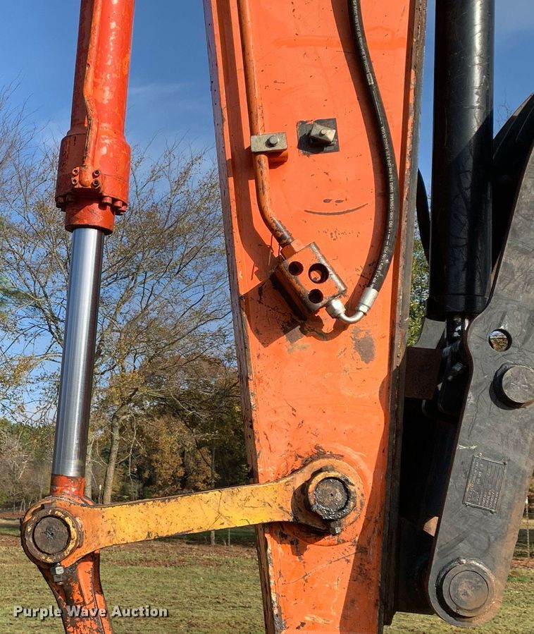 image for item DP8770 2009 Hitachi ZX200LC-3  excavator