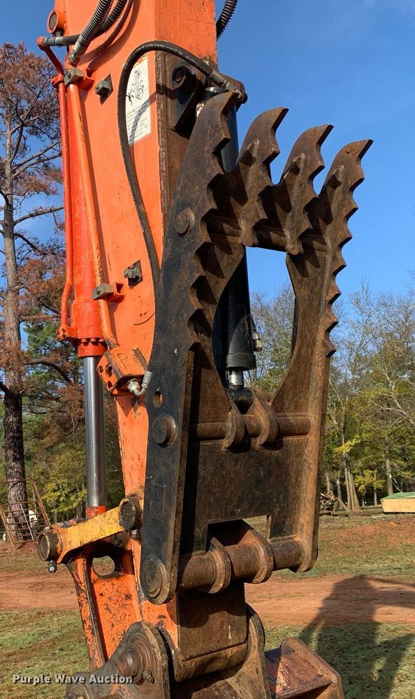 image for item DP8770 2009 Hitachi ZX200LC-3  excavator