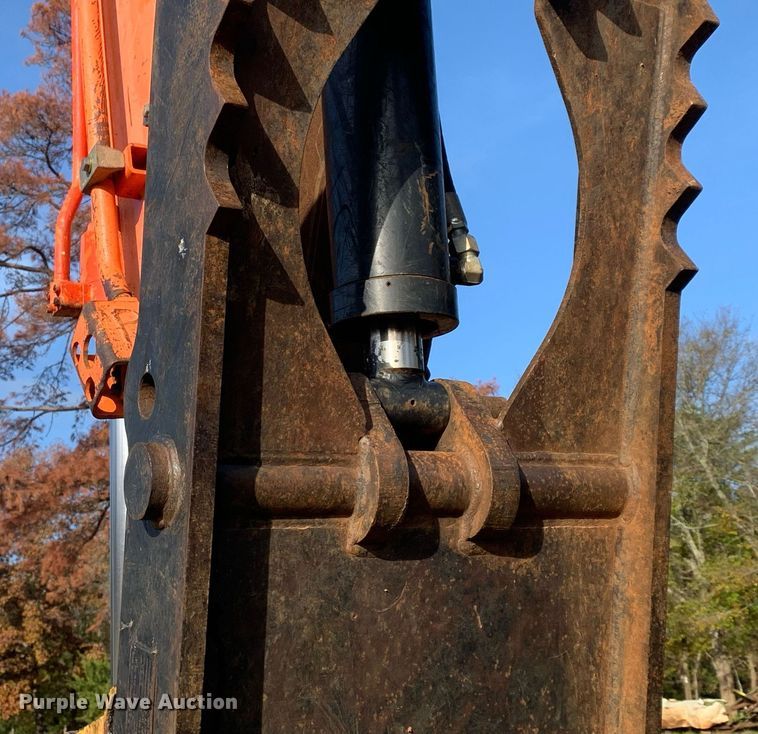 image for item DP8770 2009 Hitachi ZX200LC-3  excavator