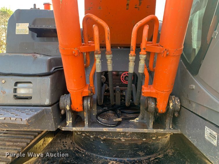 image for item DP8770 2009 Hitachi ZX200LC-3  excavator