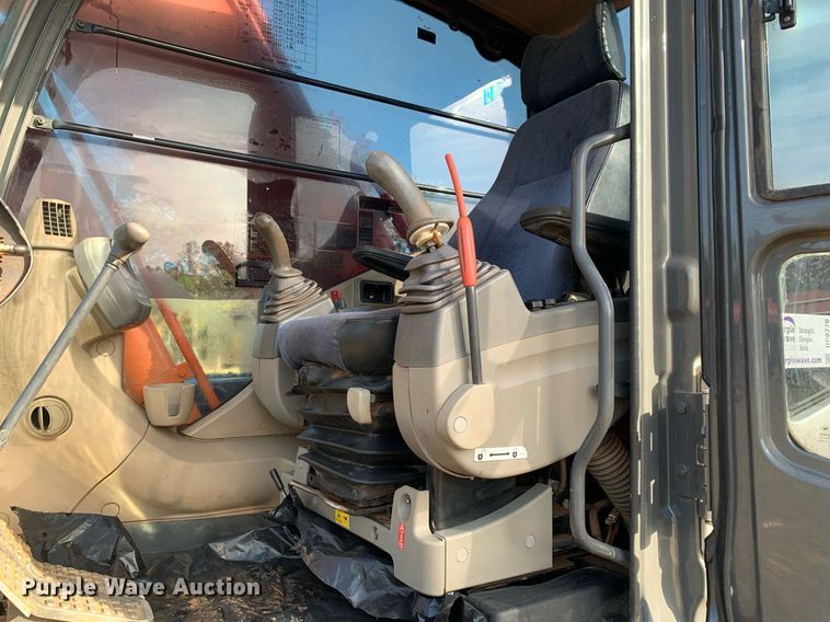 image for item DP8770 2009 Hitachi ZX200LC-3  excavator