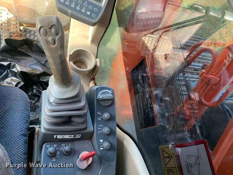 image for item DP8770 2009 Hitachi ZX200LC-3  excavator