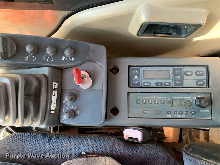 image for item DP8770 2009 Hitachi ZX200LC-3  excavator