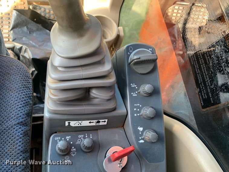 image for item DP8770 2009 Hitachi ZX200LC-3  excavator