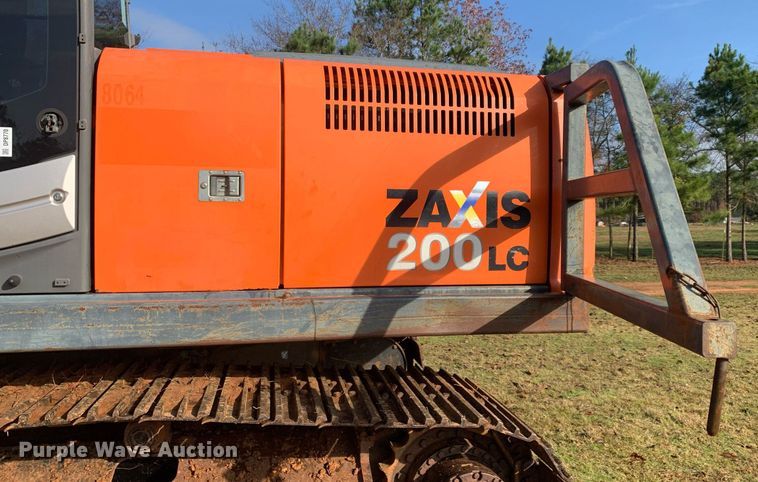 image for item DP8770 2009 Hitachi ZX200LC-3  excavator