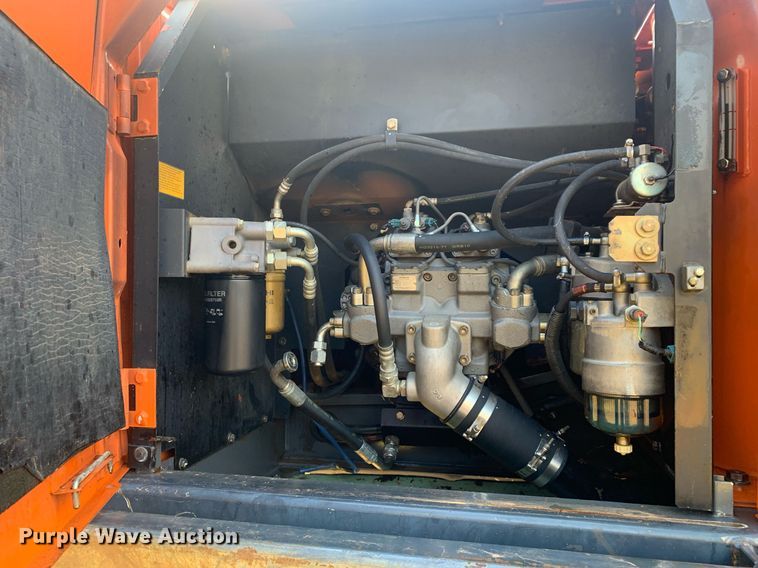 image for item DP8770 2009 Hitachi ZX200LC-3  excavator