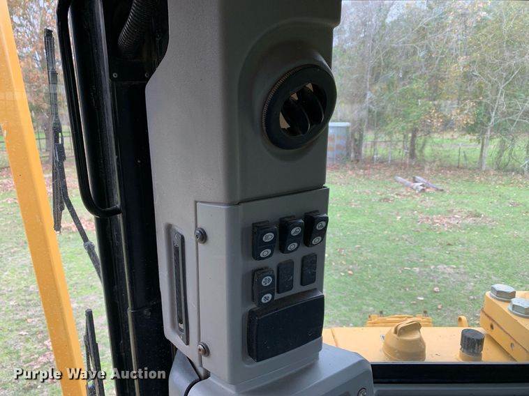 image for item DP8788 2012 Caterpillar D8T  dozer