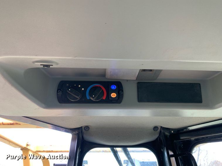 image for item DP8788 2012 Caterpillar D8T  dozer