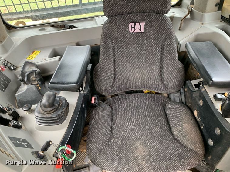 image for item DP8788 2012 Caterpillar D8T  dozer