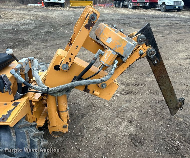 image for item DQ1064 Astec Maxi Sneaker Series D  cable plow