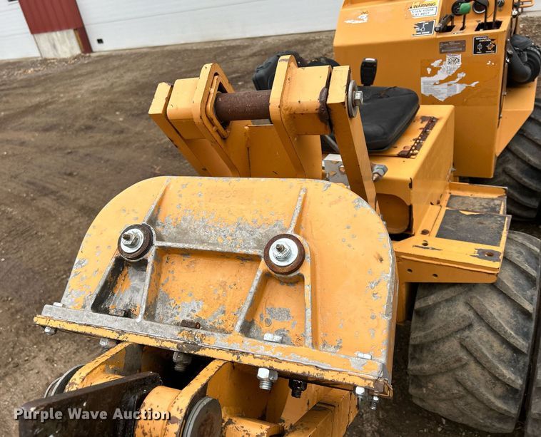 image for item DQ1064 Astec Maxi Sneaker Series D  cable plow