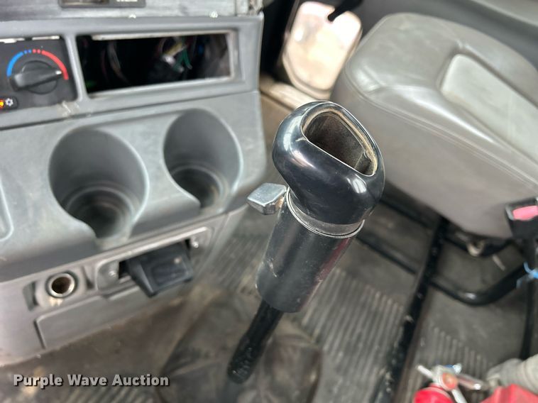 image for item DQ1065 2004 Freightliner Columbia  vacuum truck