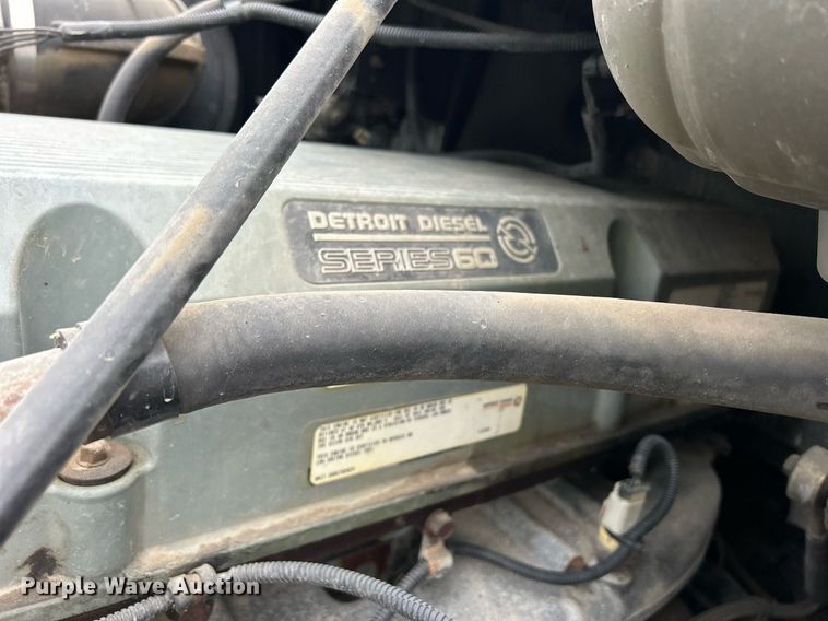 image for item DQ1065 2004 Freightliner Columbia  vacuum truck