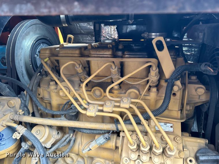 image for item DQ1065 2004 Freightliner Columbia  vacuum truck