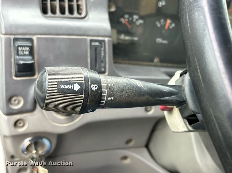 image for item DQ1066 1999 Sterling L7501  vacuum truck