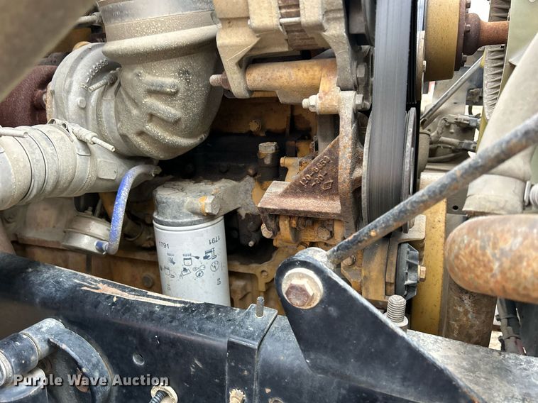 image for item DQ1066 1999 Sterling L7501  vacuum truck