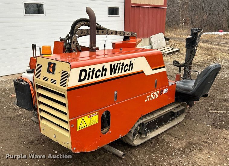image for item DQ1067 2002 Ditch Witch JT520  directional boring unit