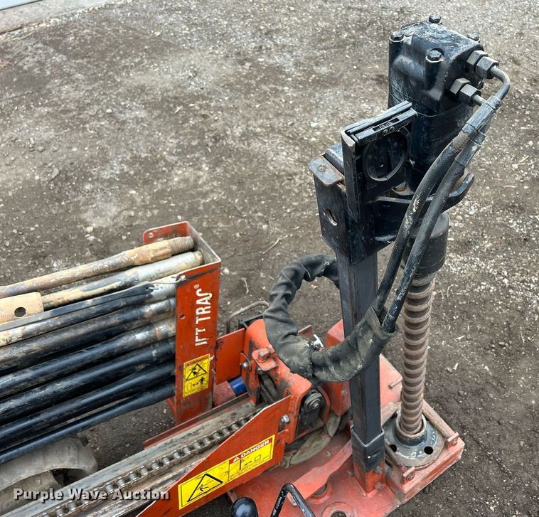 image for item DQ1067 2002 Ditch Witch JT520  directional boring unit