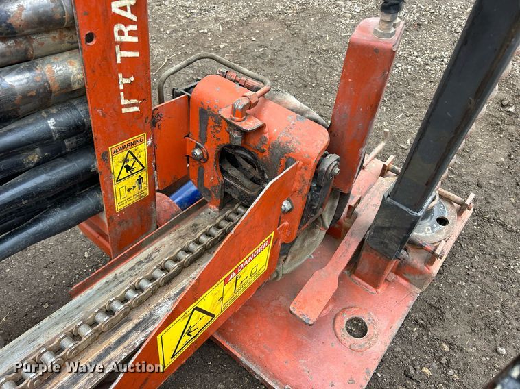 image for item DQ1067 2002 Ditch Witch JT520  directional boring unit