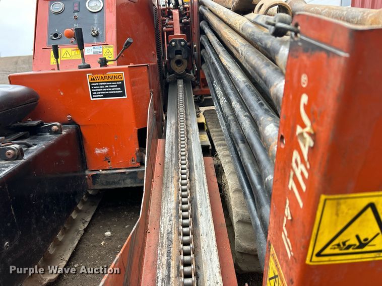 image for item DQ1067 2002 Ditch Witch JT520  directional boring unit