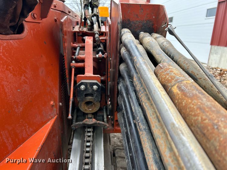 image for item DQ1067 2002 Ditch Witch JT520  directional boring unit