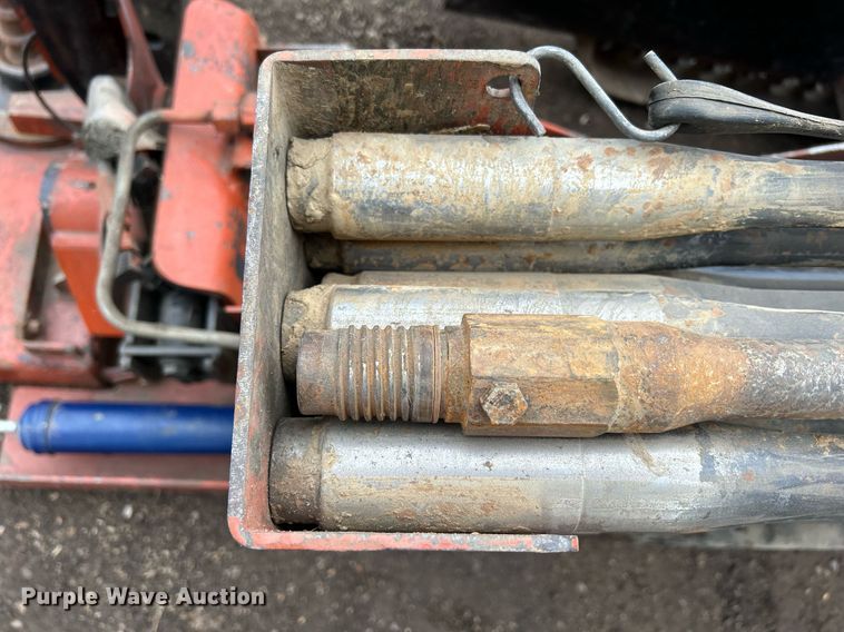 image for item DQ1067 2002 Ditch Witch JT520  directional boring unit