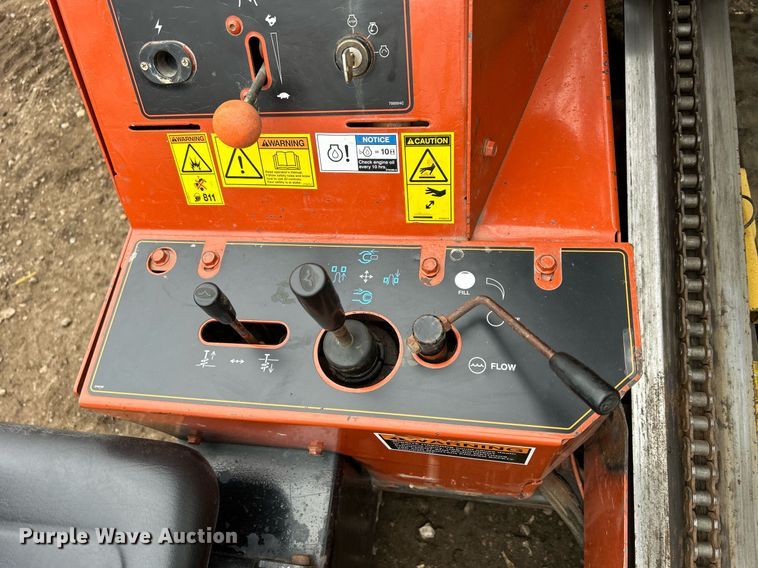 image for item DQ1067 2002 Ditch Witch JT520  directional boring unit