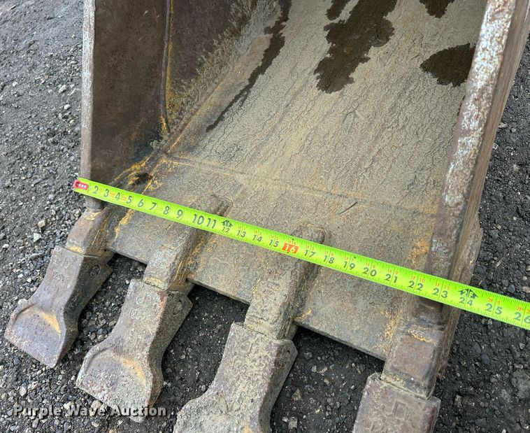 image for item DQ1068 2009 John Deere 710J  backhoe